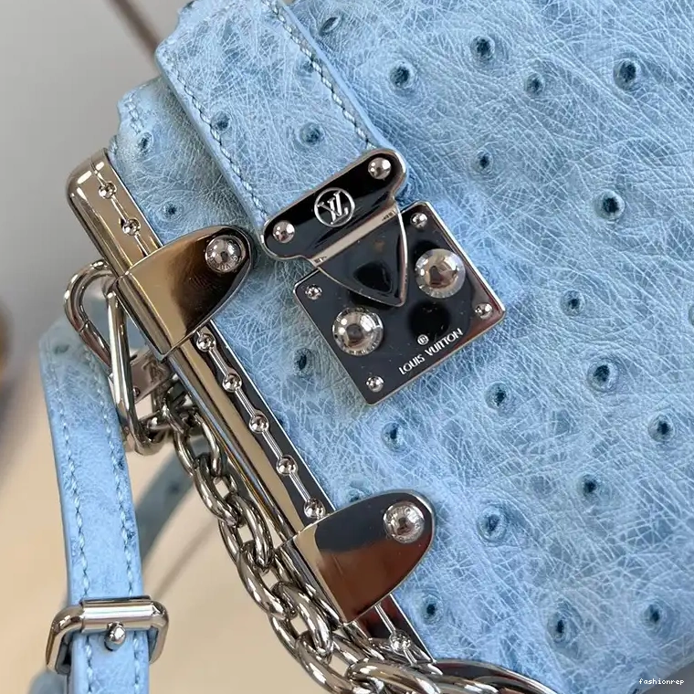 Fashionrep Bags 2407YZ0174 LV 0623